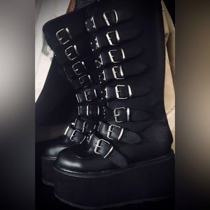 Brand new. Never worn. Perfect condition.